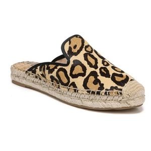 am edelman espadrille leopard slide